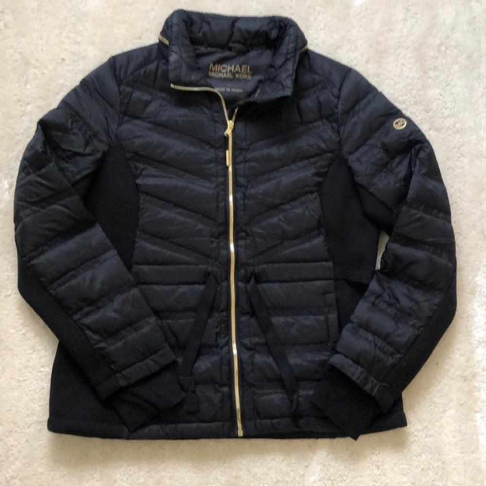 Michael Kors Women’s Large Black and Gold Puffer Jacket with Drawstring Waist